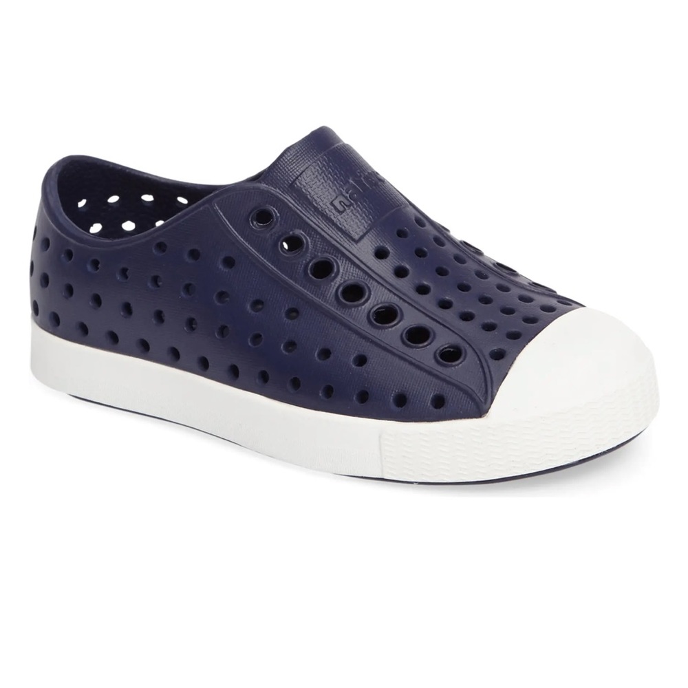 Jefferson Water Friendly Slip-On Sneaker NWT